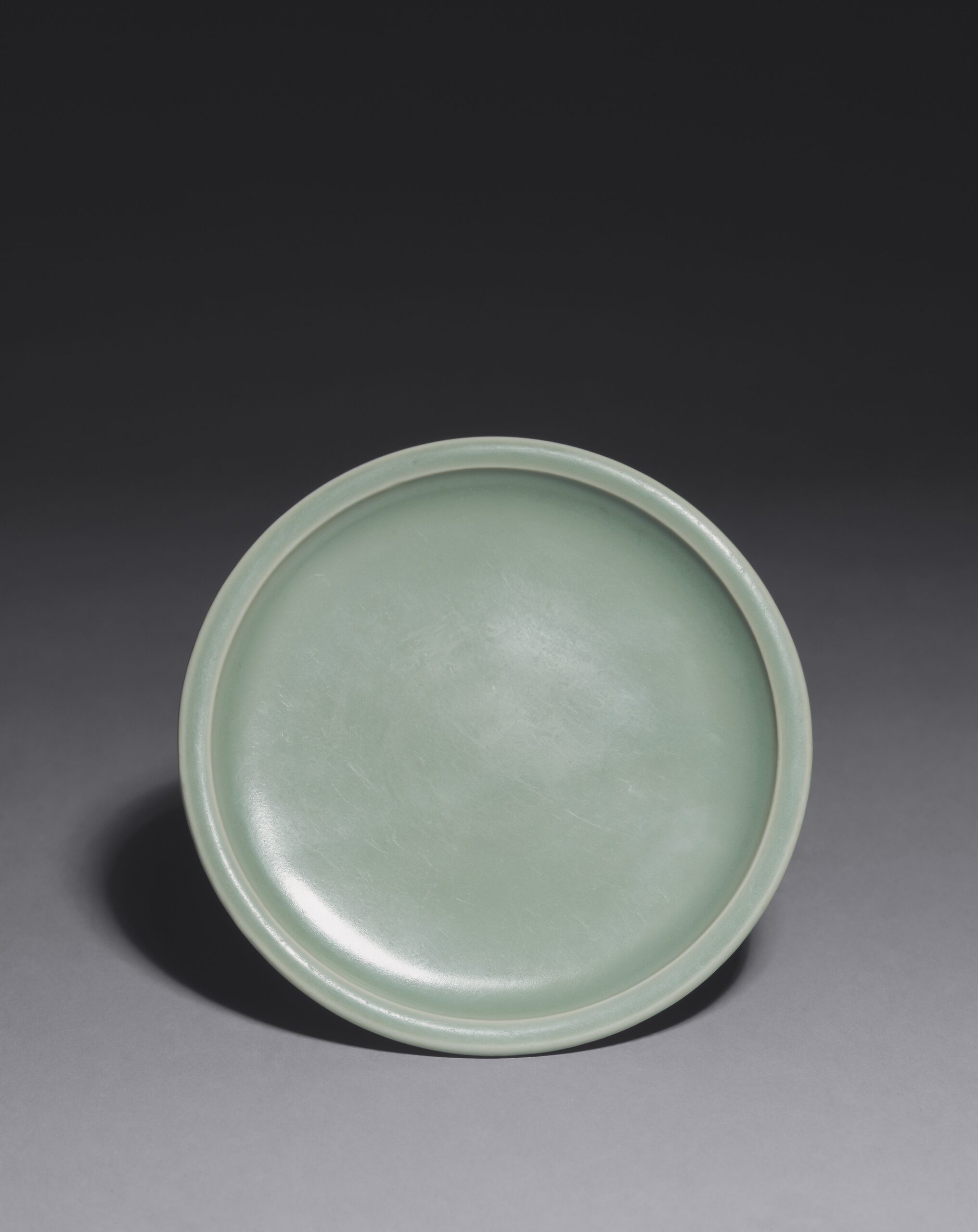 2363 Longquan dish 2363 Longquan dish