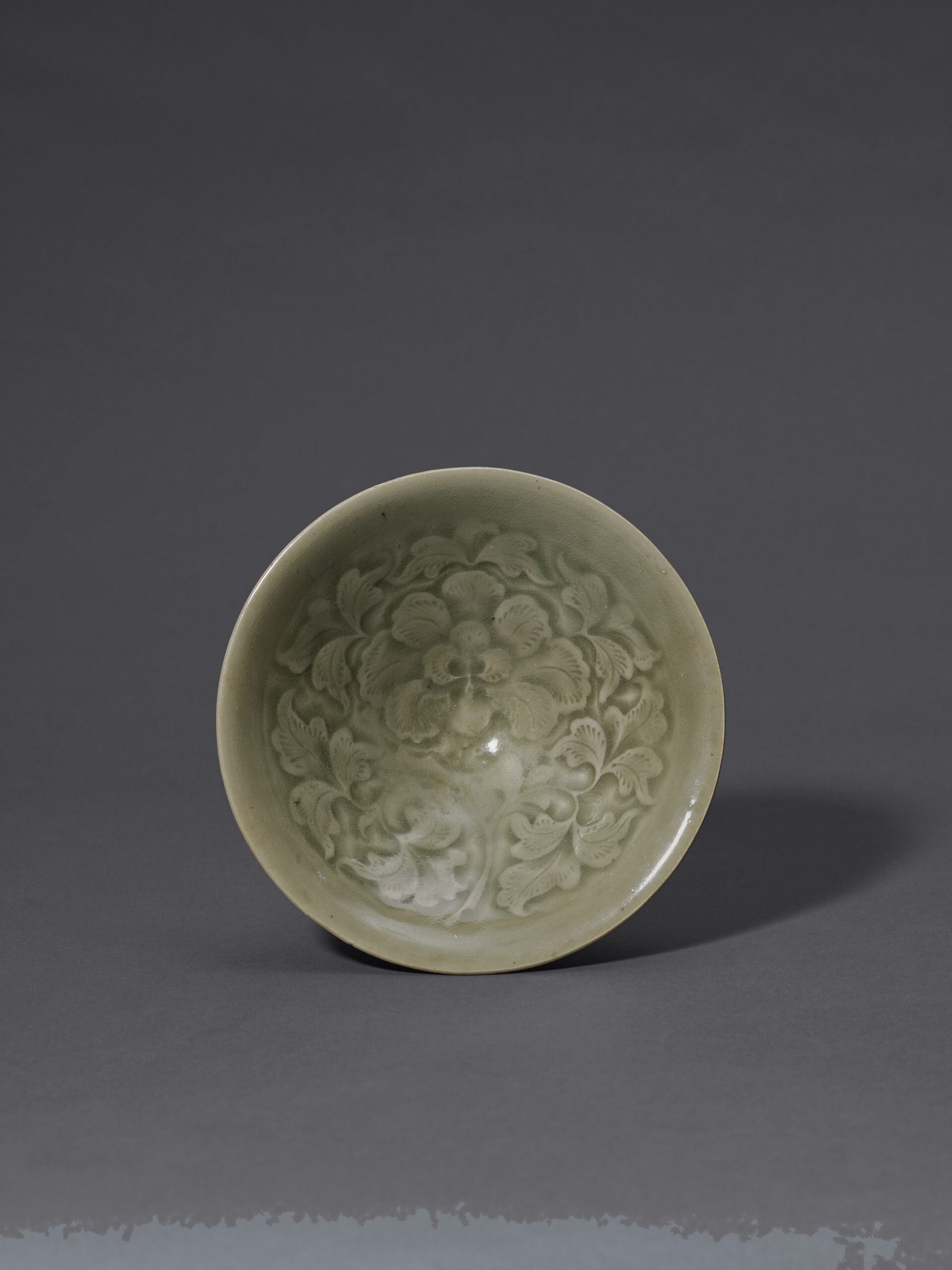 A Yaozhou moulded peony-pattern bowl