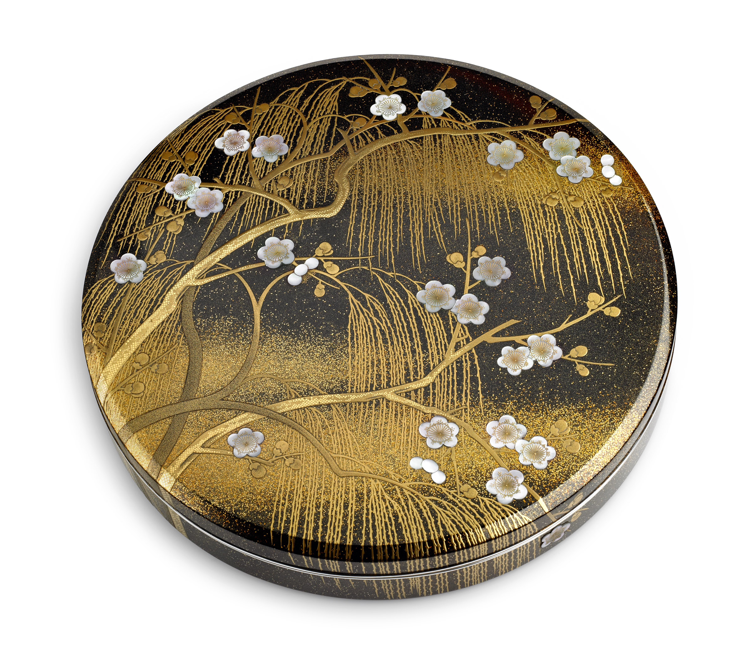 WRITING BOX suzuribako by
HIIRAISHI Takashi (1910-89)
Early Showa period, 1930s
Gold makie, mother-of-pearl, raden, inlays Silver suiteki and bindings
24 (dia.) x 4.2 cm.
WRITING BOX suzuribako by
HIIRAISHI Takashi (1910-89)
Early Showa period, 1930s
Gold makie, mother-of-pearl, raden, inlays Silver suiteki and bindings
24 (dia.) x 4.2 cm.