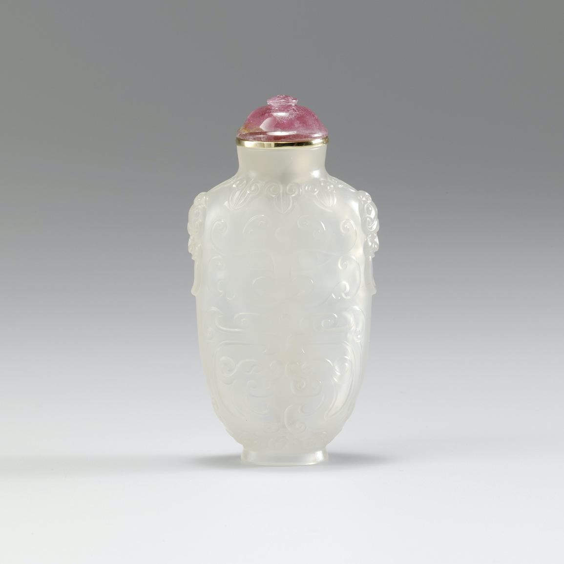 Pale chalcedony with archaic dragons, 1736-1795