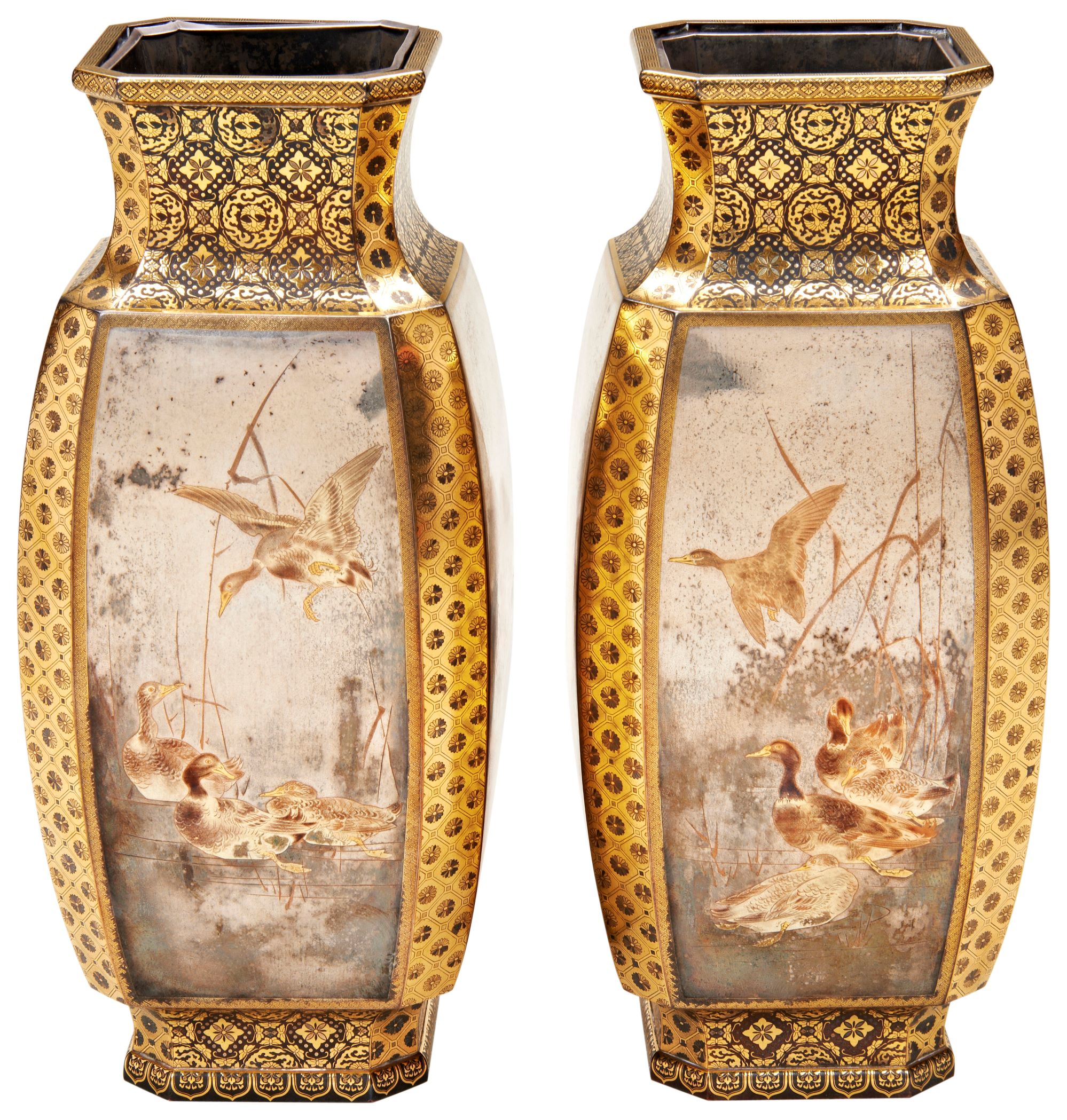 DoreandRees_Ippu Damascene Bronze and Silver Vases_22.5cmhigh RS DoreandRees_Ippu Damascene Bronze and Silver Vases_22.5cmhigh RS